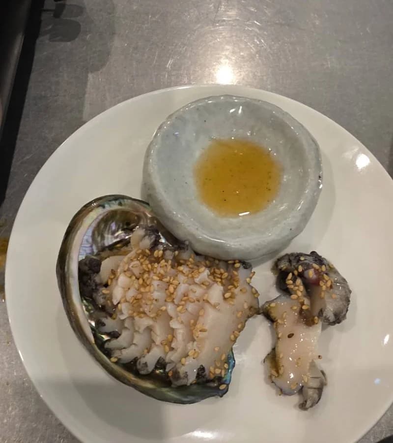 남동다다의 전복류 해산물 메뉴 확인 예시